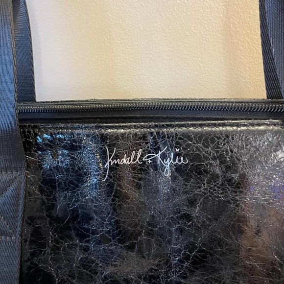Kendall & Kylie Tote - Picture 2 of 2